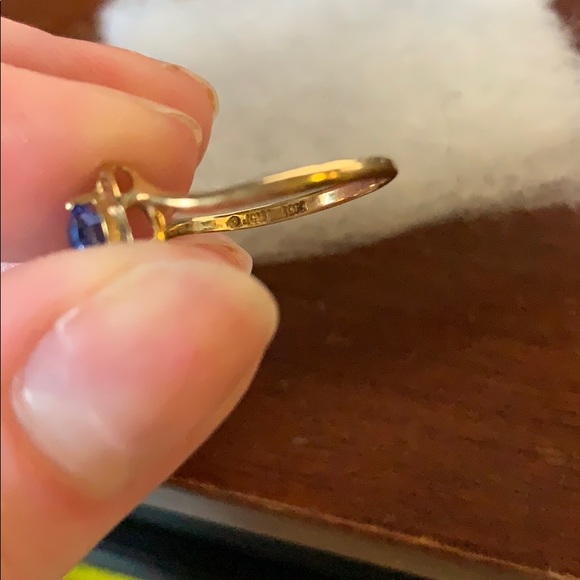Solid gold ring - Picture 4 of 4
